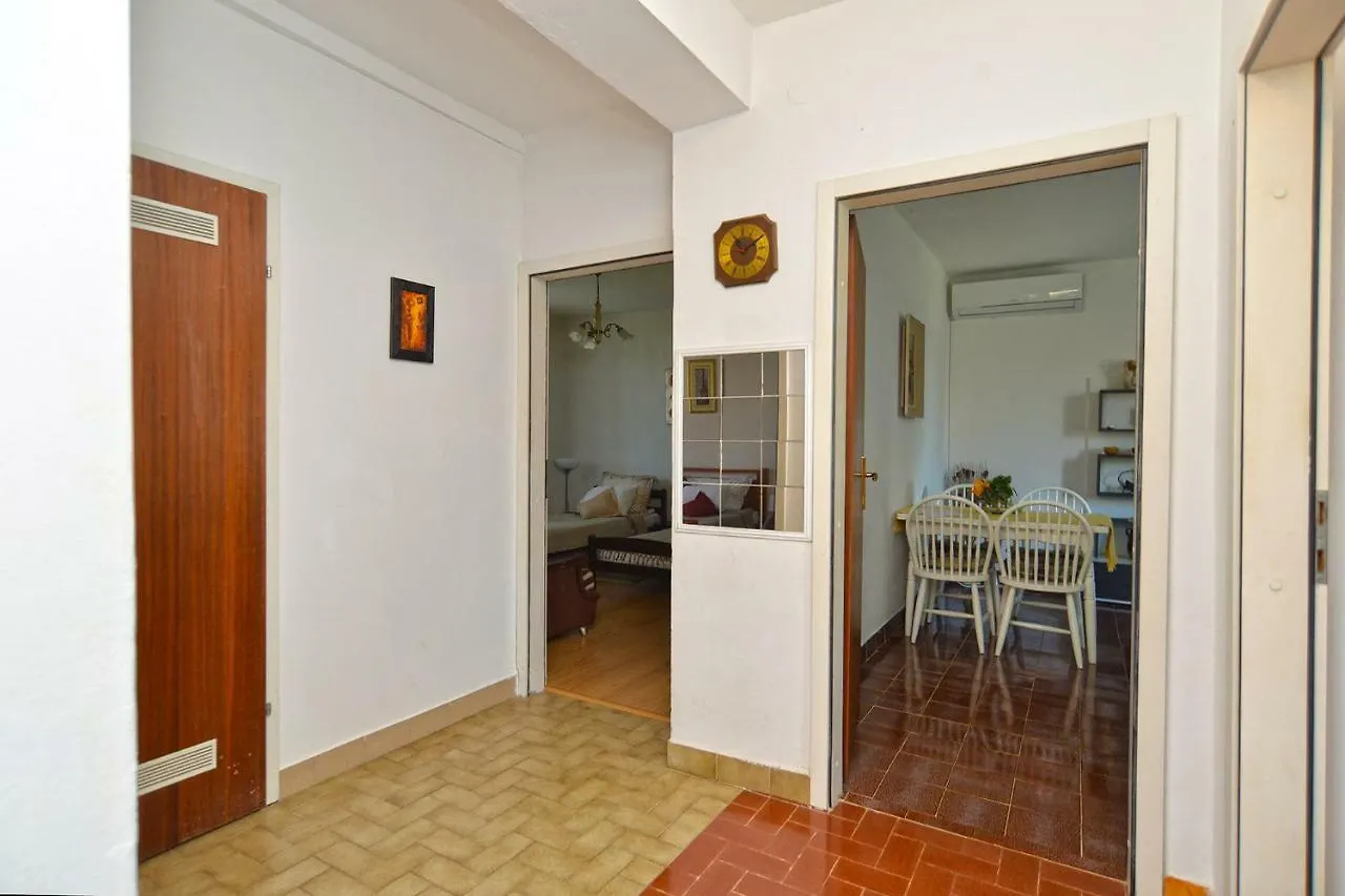 Apartment Pineta 1817 Fažana